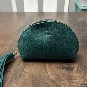 Portland Leather Taco pouch in either Aruba or Caribbean. New never used.